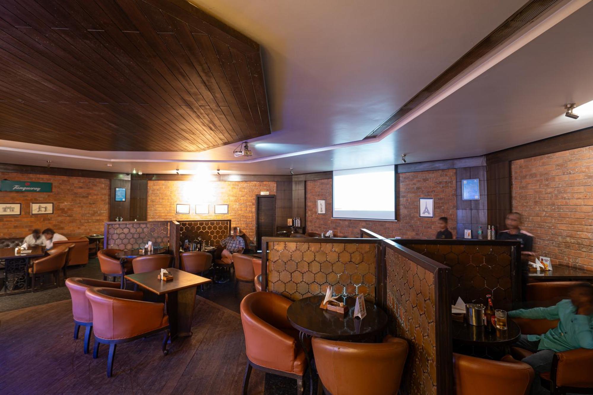 Hotel Mayura Raipur  Exterior photo